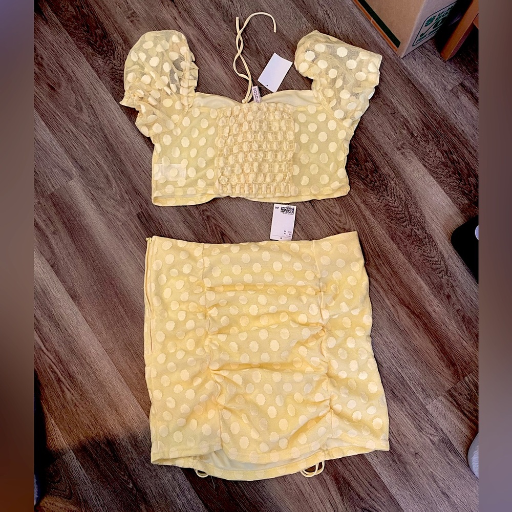 H&M Yellow Cropped Shirt and Skirt two piece set